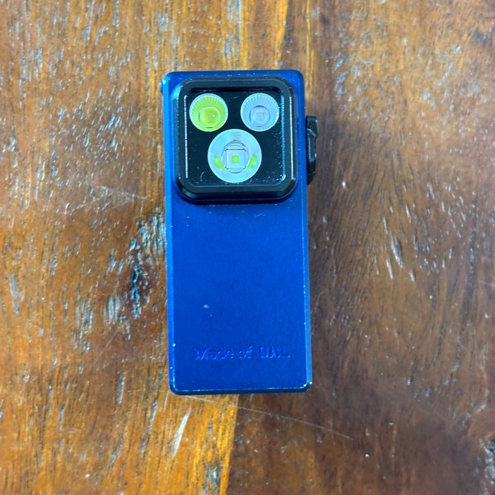 Olight Oclip Ultra Blue Rechargeable LED Clip-On Flashlight EDC P32410049